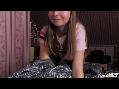 ❤️ Blondie BFF-ya xwe bi kûr dimije û di devê xwe de diqelişe Vîdyoya anal li ku.porngameshub.ru ❌️